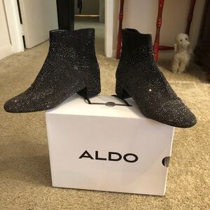 Aldo Black Ankle Boots with Chunky Heel and Side Zipper
